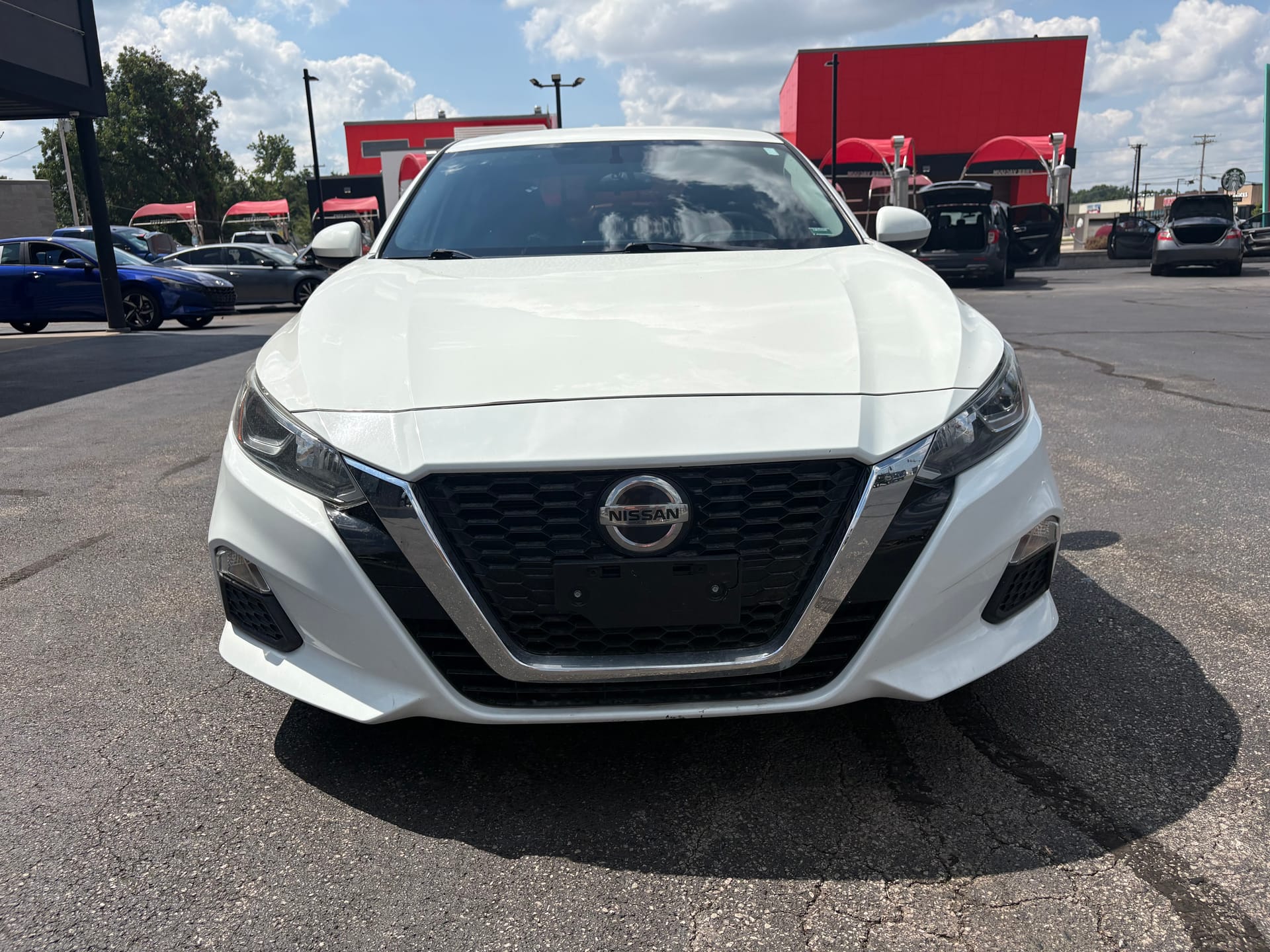 2020 NISSAN ALTIMA - Gallery Image