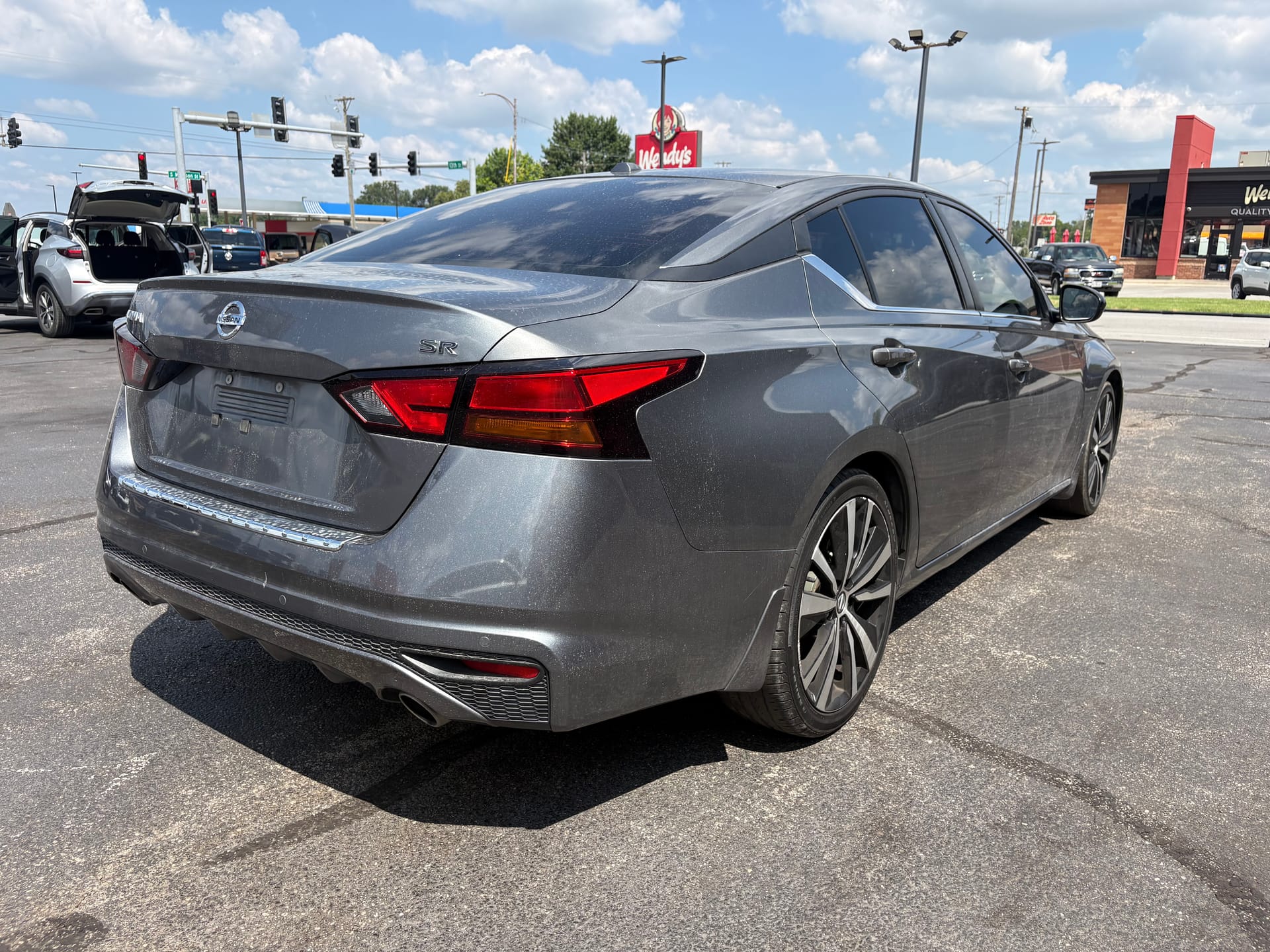 2022 NISSAN ALTIMA - Gallery Image