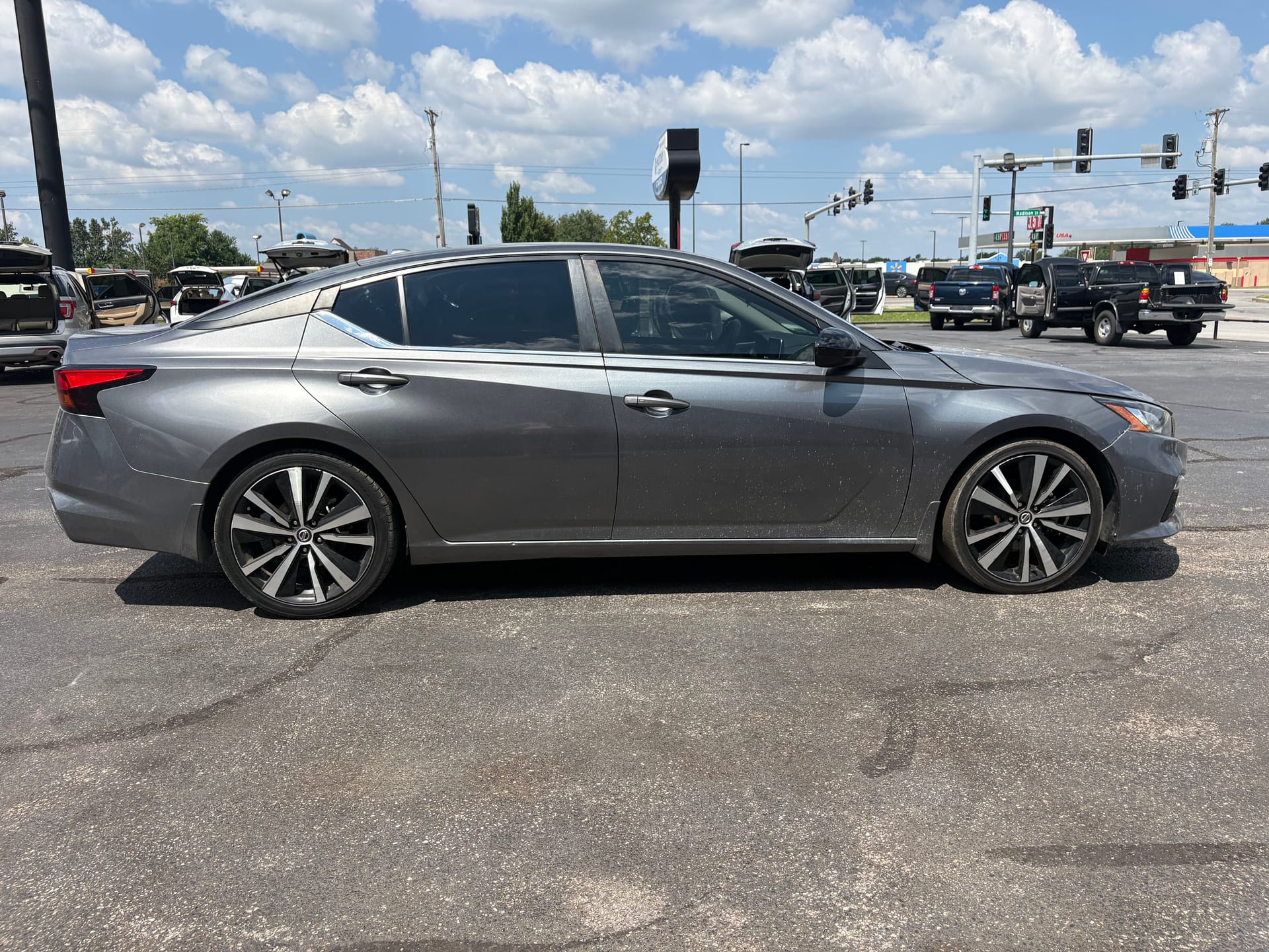 2022 NISSAN ALTIMA - Gallery Image