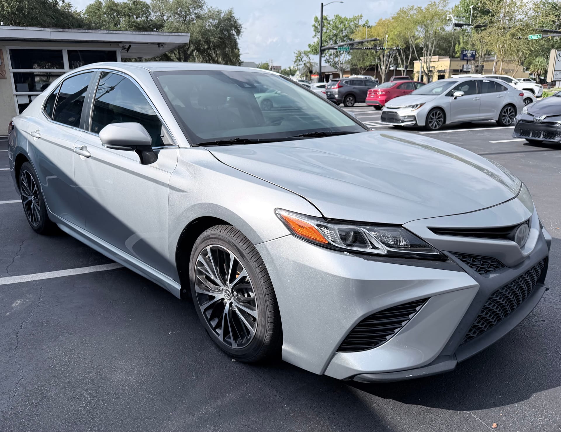 2018 TOYOTA CAMRY - Gallery Image
