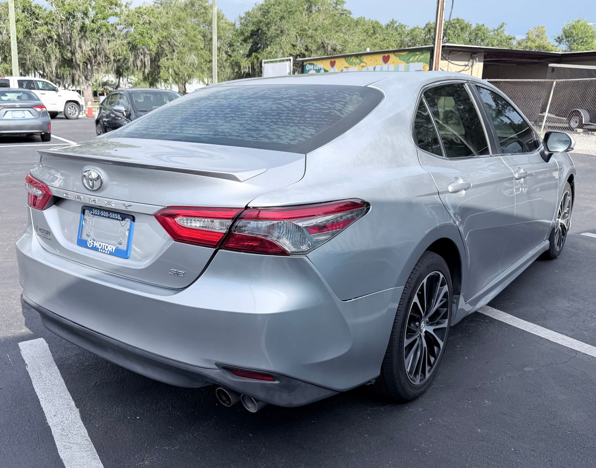 2018 TOYOTA CAMRY - Gallery Image