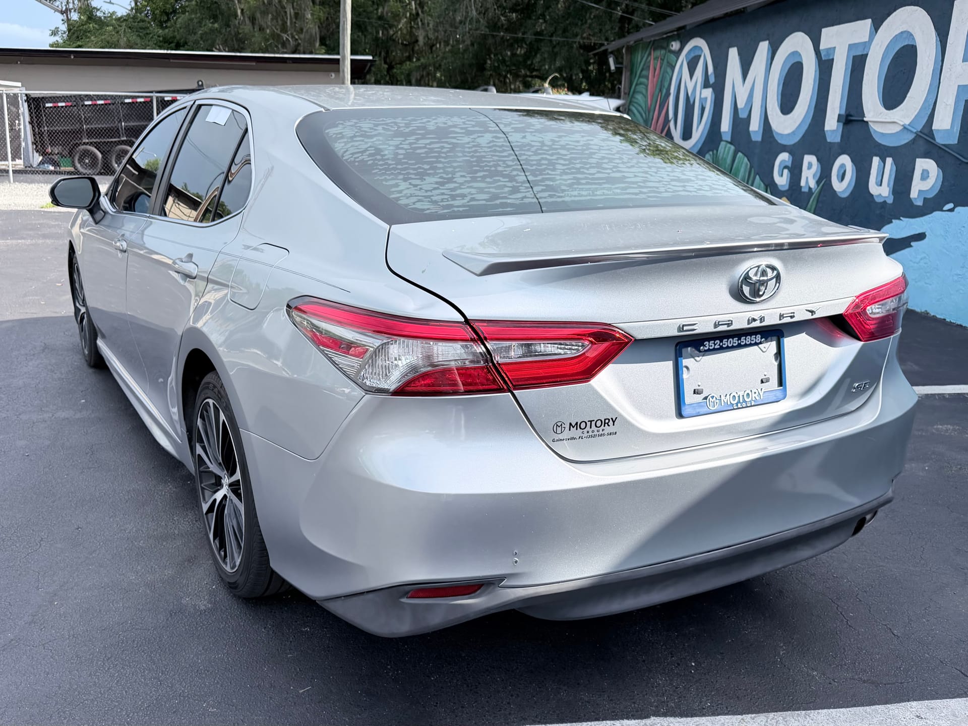 2018 TOYOTA CAMRY - Gallery Image