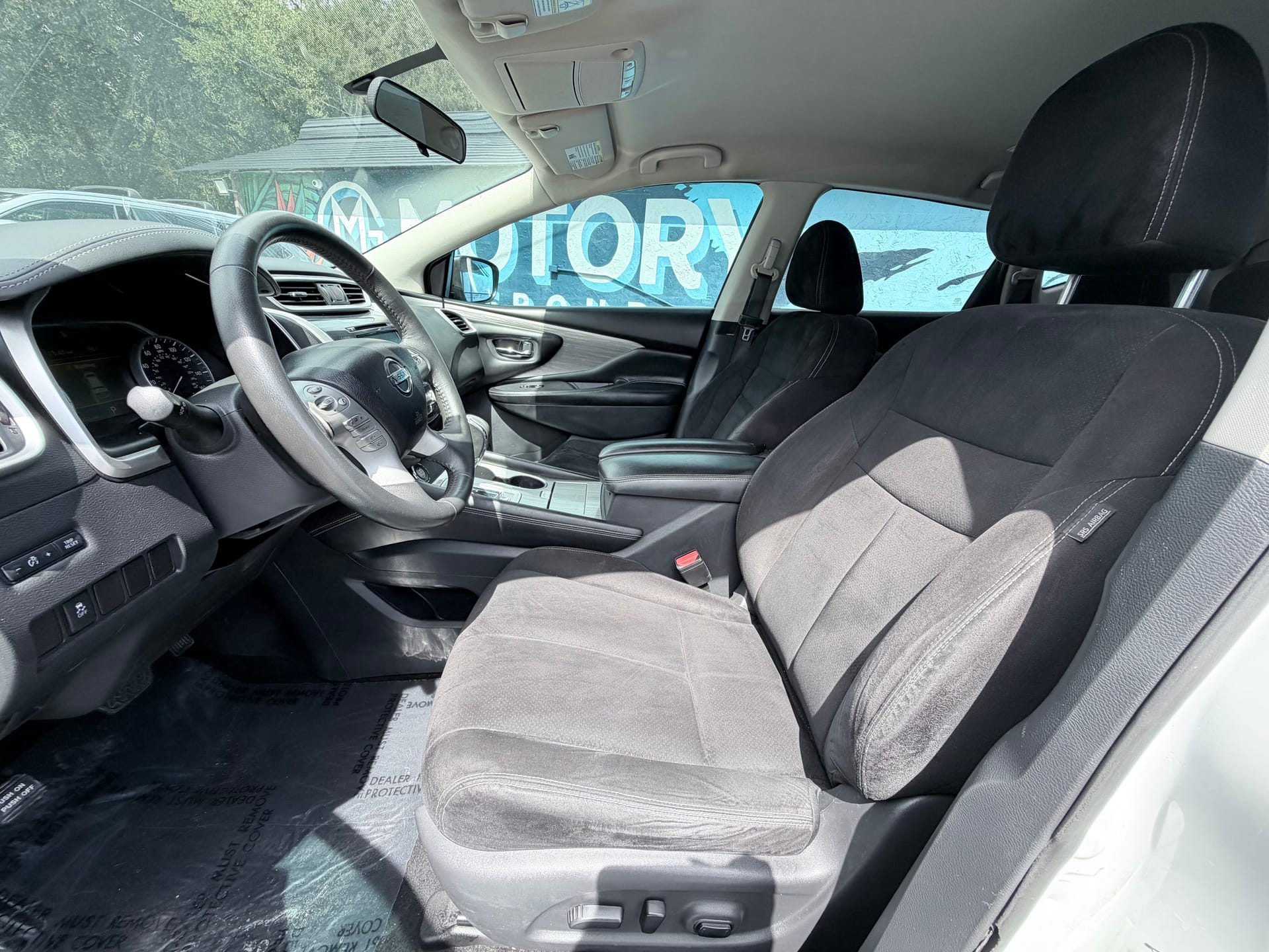 2017 NISSAN MURANO - Gallery Image