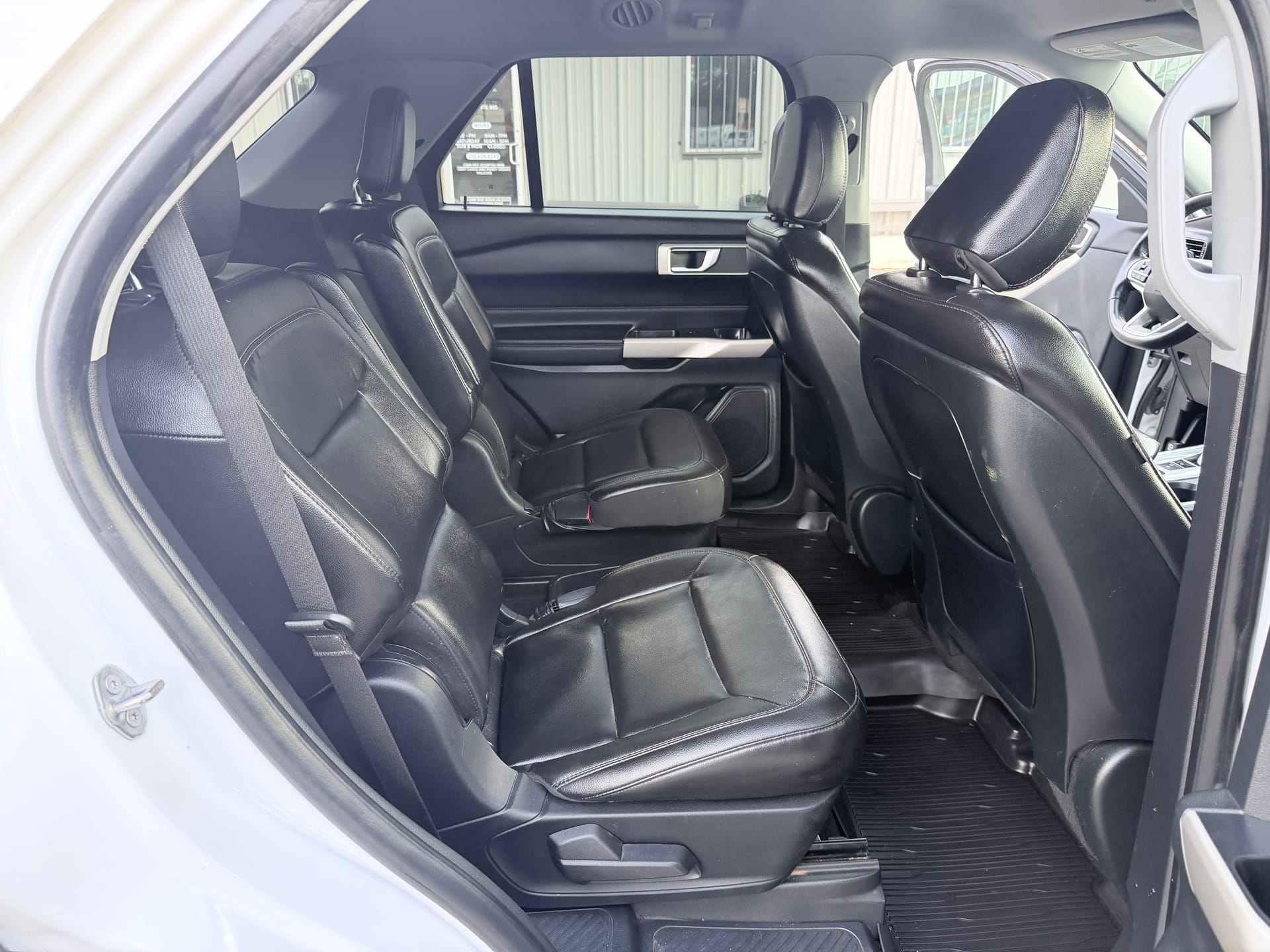 2020 FORD EXPLORER - Gallery Image
