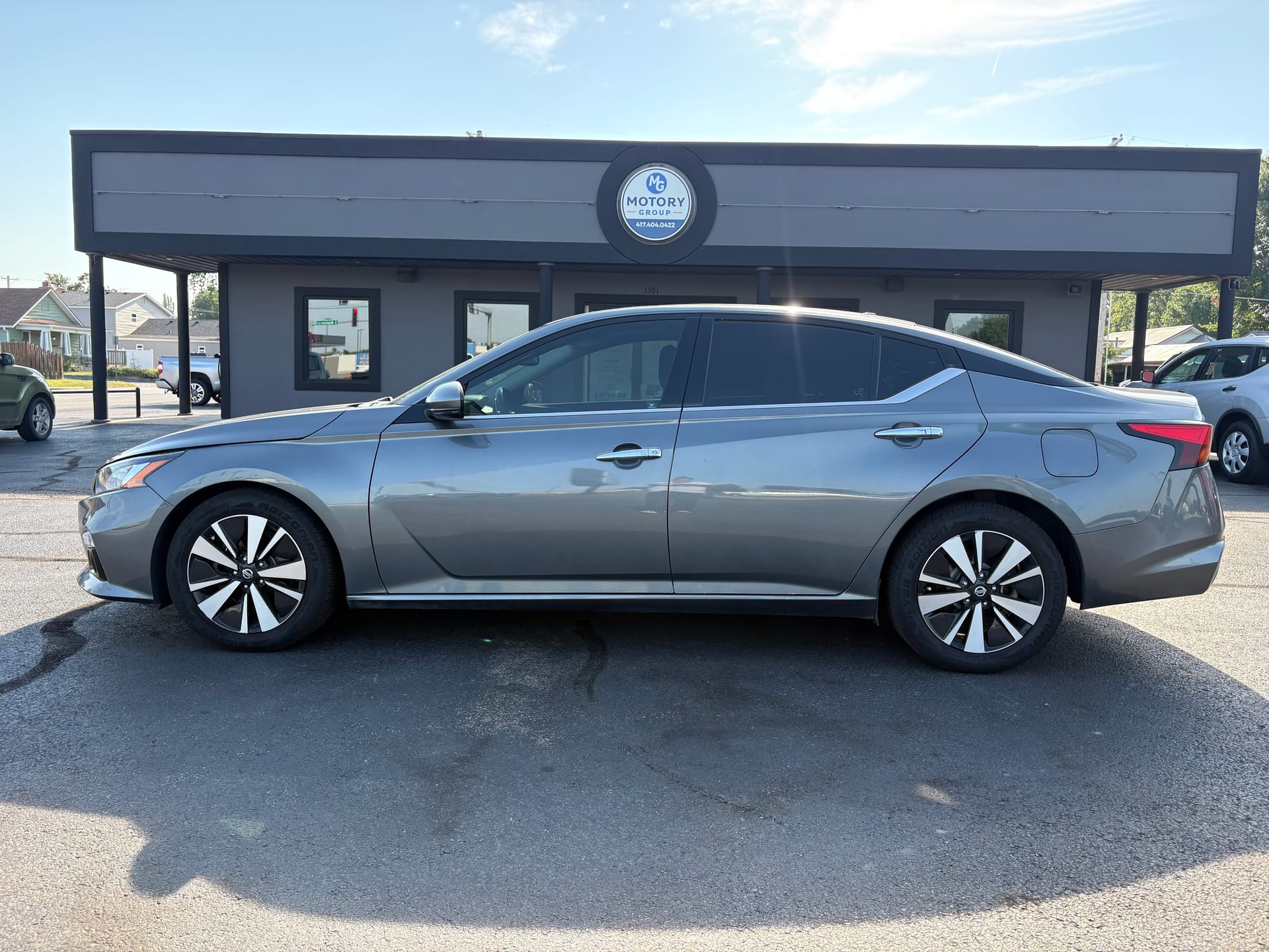 2019 NISSAN ALTIMA - Gallery Image
