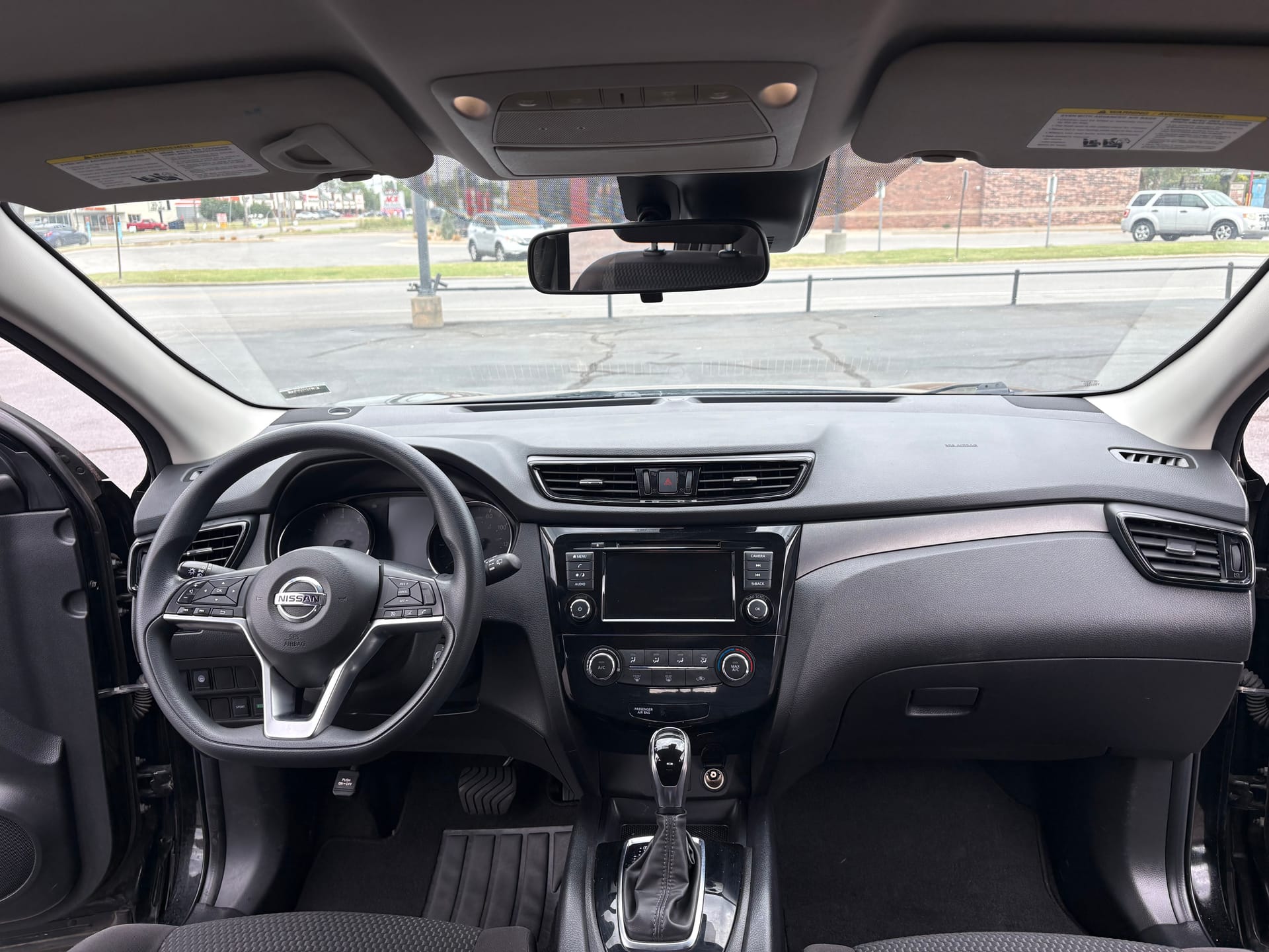 2021 NISSAN ROGUE SPORT - Gallery Image