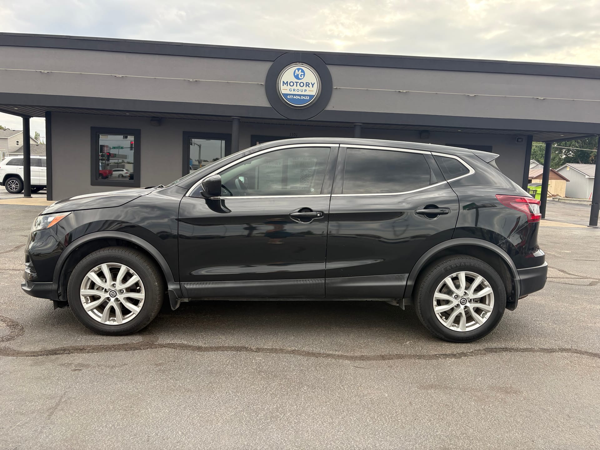 2021 NISSAN ROGUE SPORT - Gallery Image