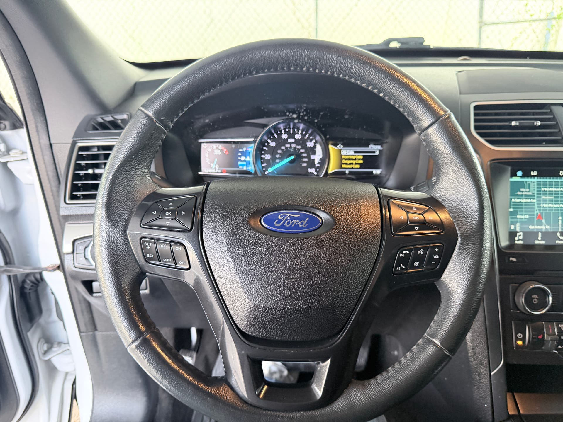 2018 FORD EXPLORER - Gallery Image