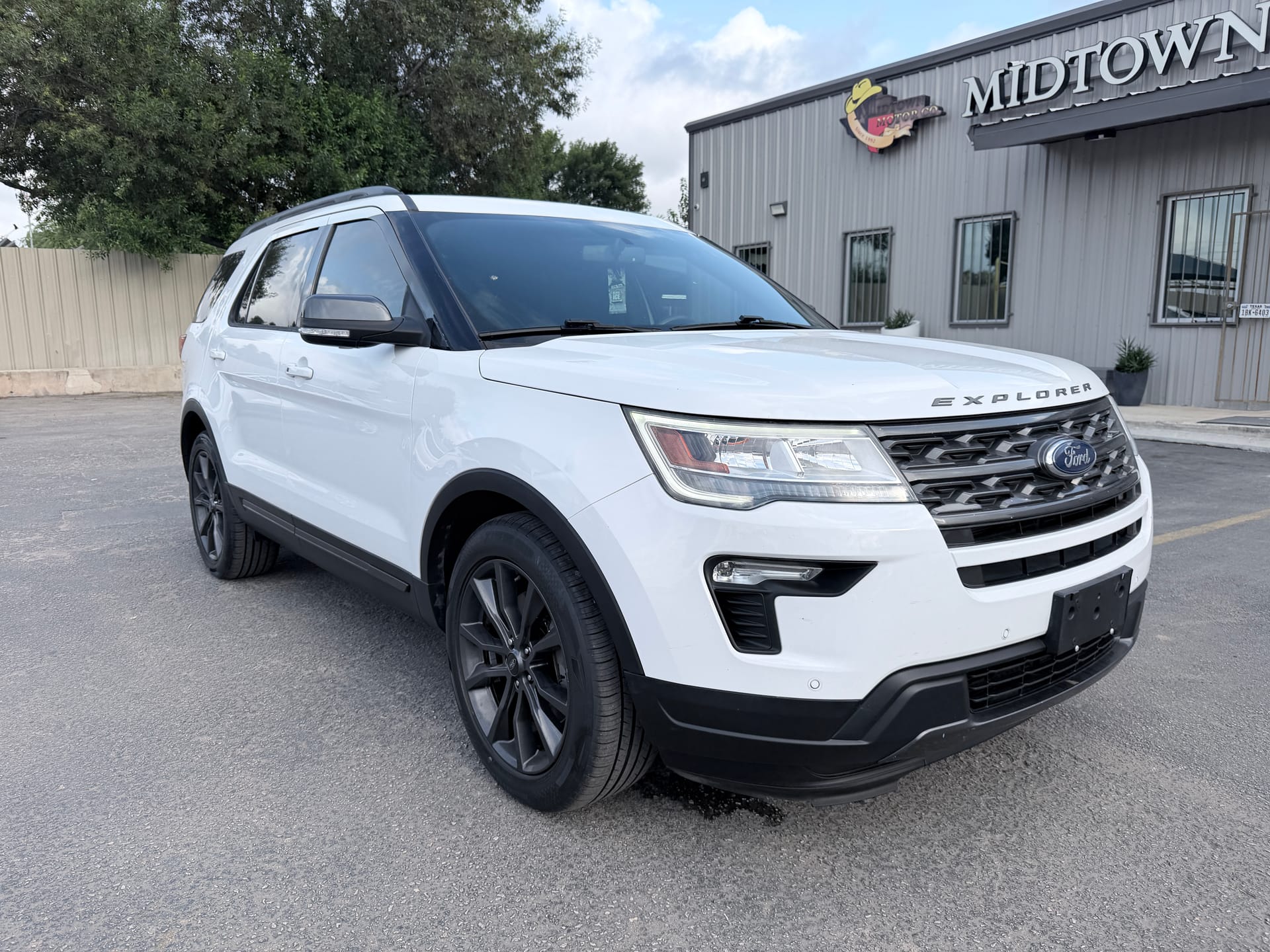 2018 FORD EXPLORER - Gallery Image