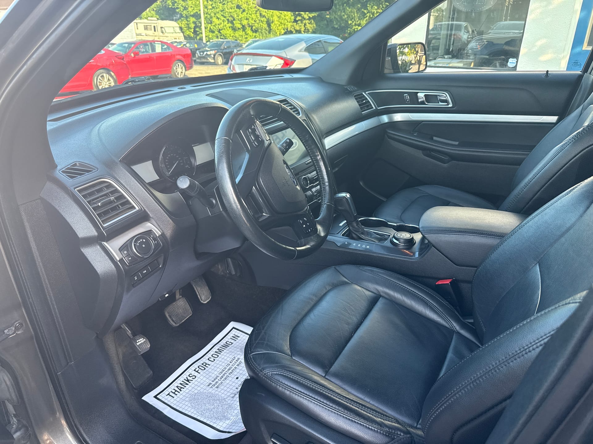 2017 FORD EXPLORER - Gallery Image