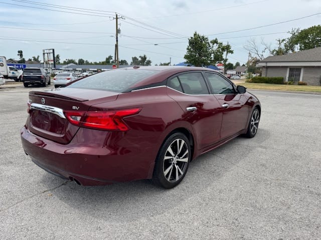 2017 NISSAN MAXIMA - Gallery Image