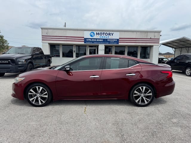 2017 NISSAN MAXIMA - Gallery Image