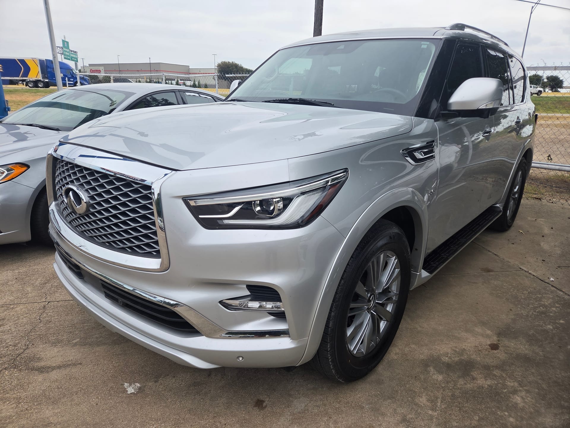 2019 INFINITI QX80 - Gallery Image