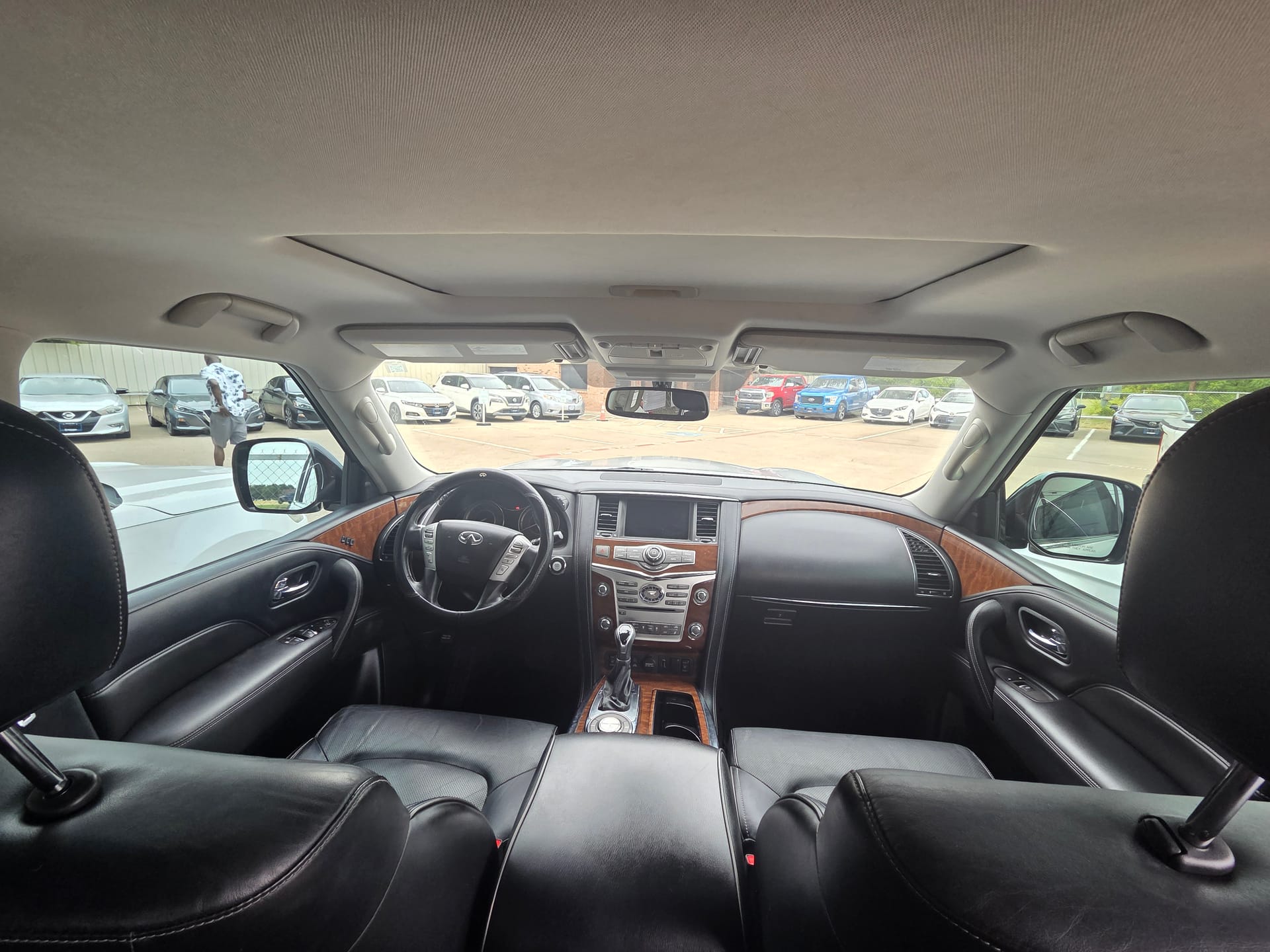 2019 INFINITI QX80 - Gallery Image