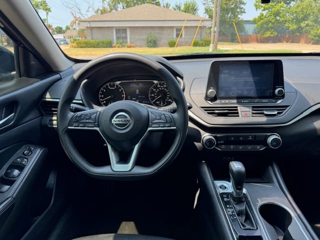 2022 NISSAN ALTIMA - Gallery Image
