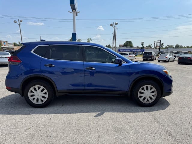 2018 NISSAN ROGUE - Gallery Image
