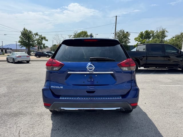 2018 NISSAN ROGUE - Gallery Image
