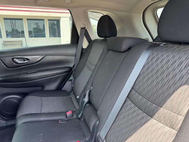 2018 NISSAN ROGUE - Gallery Image