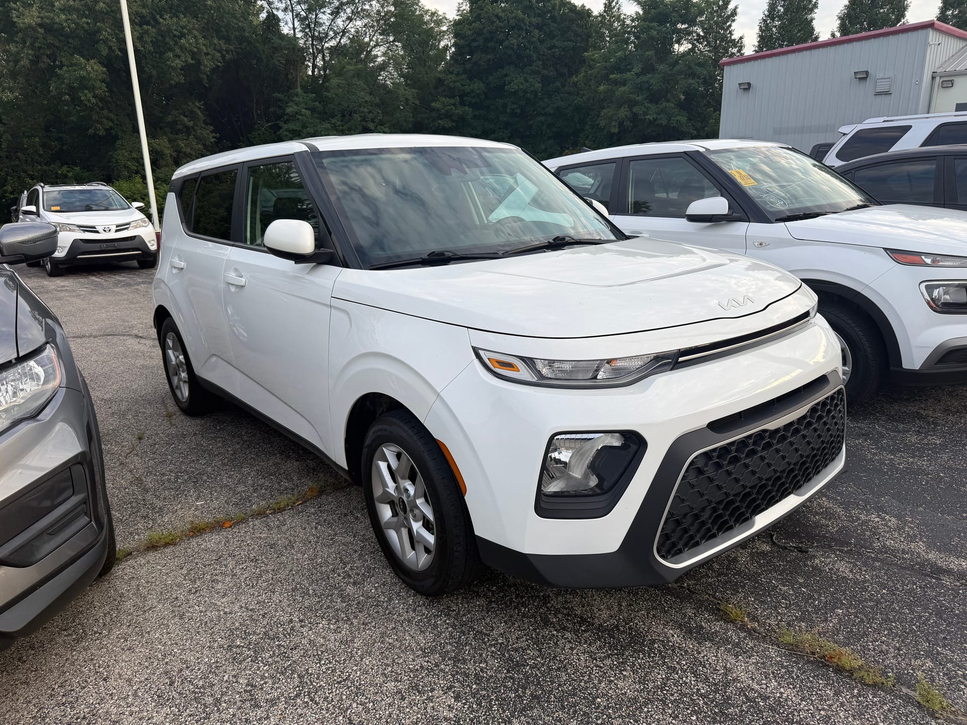 2022 KIA SOUL - Gallery Image