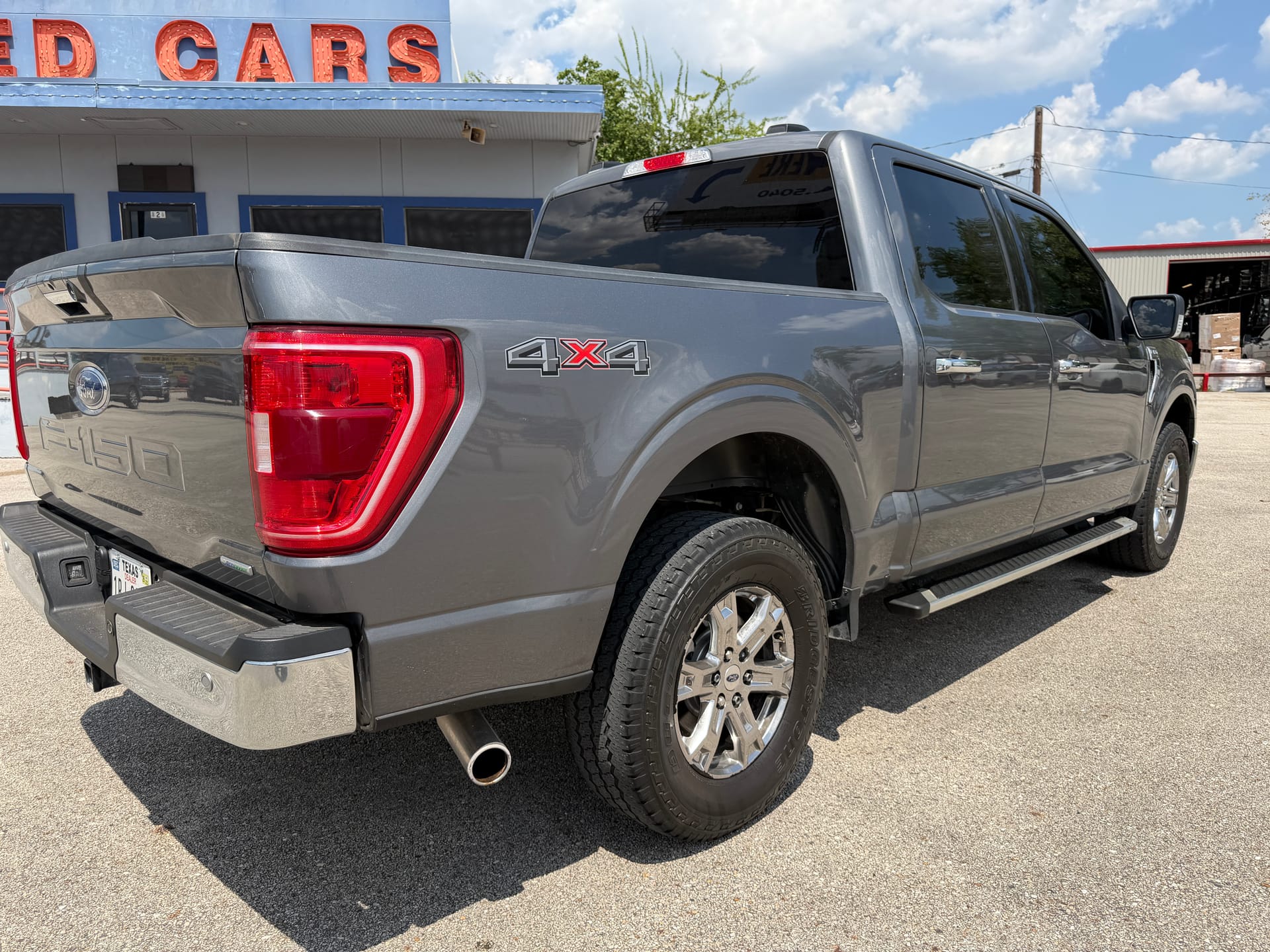 2022 FORD F-150 - Gallery Image