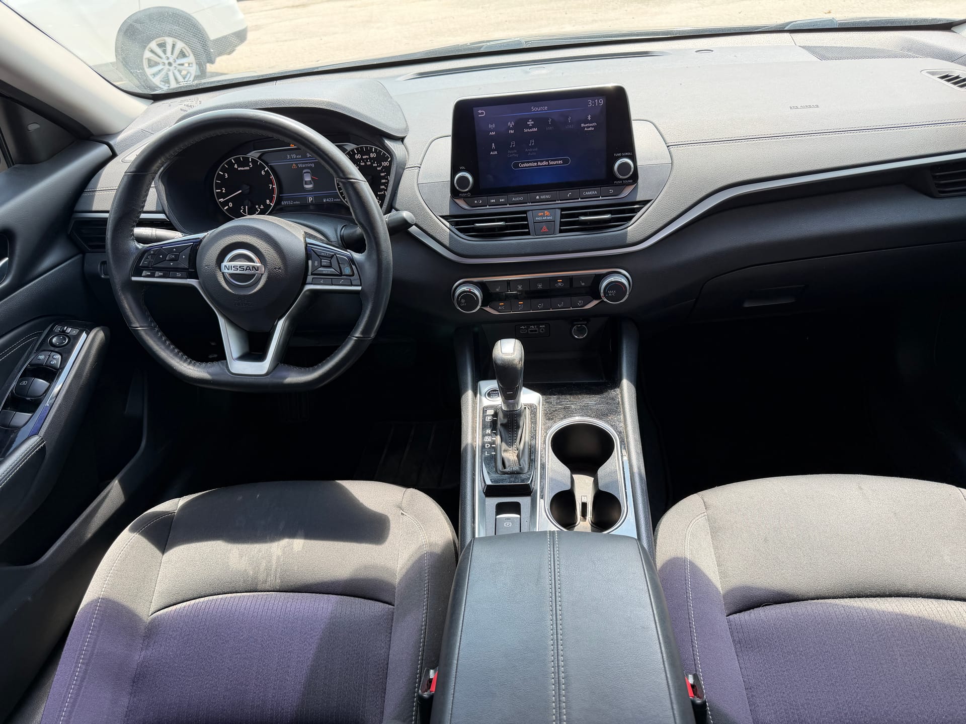 2022 NISSAN ALTIMA - Gallery Image