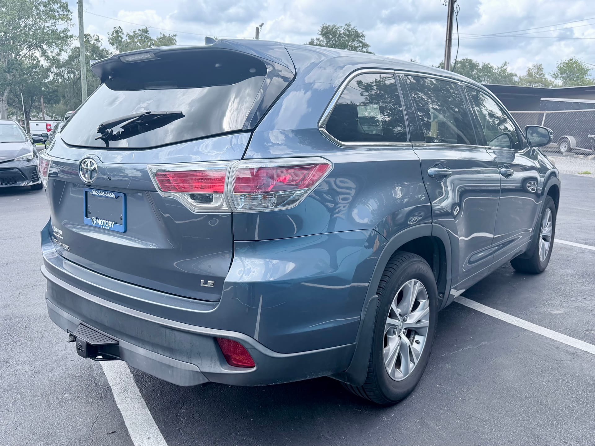 2015 TOYOTA HIGHLANDER - Gallery Image