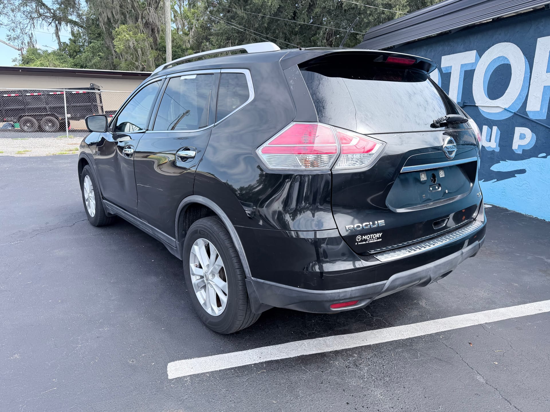 2016 NISSAN ROGUE - Gallery Image