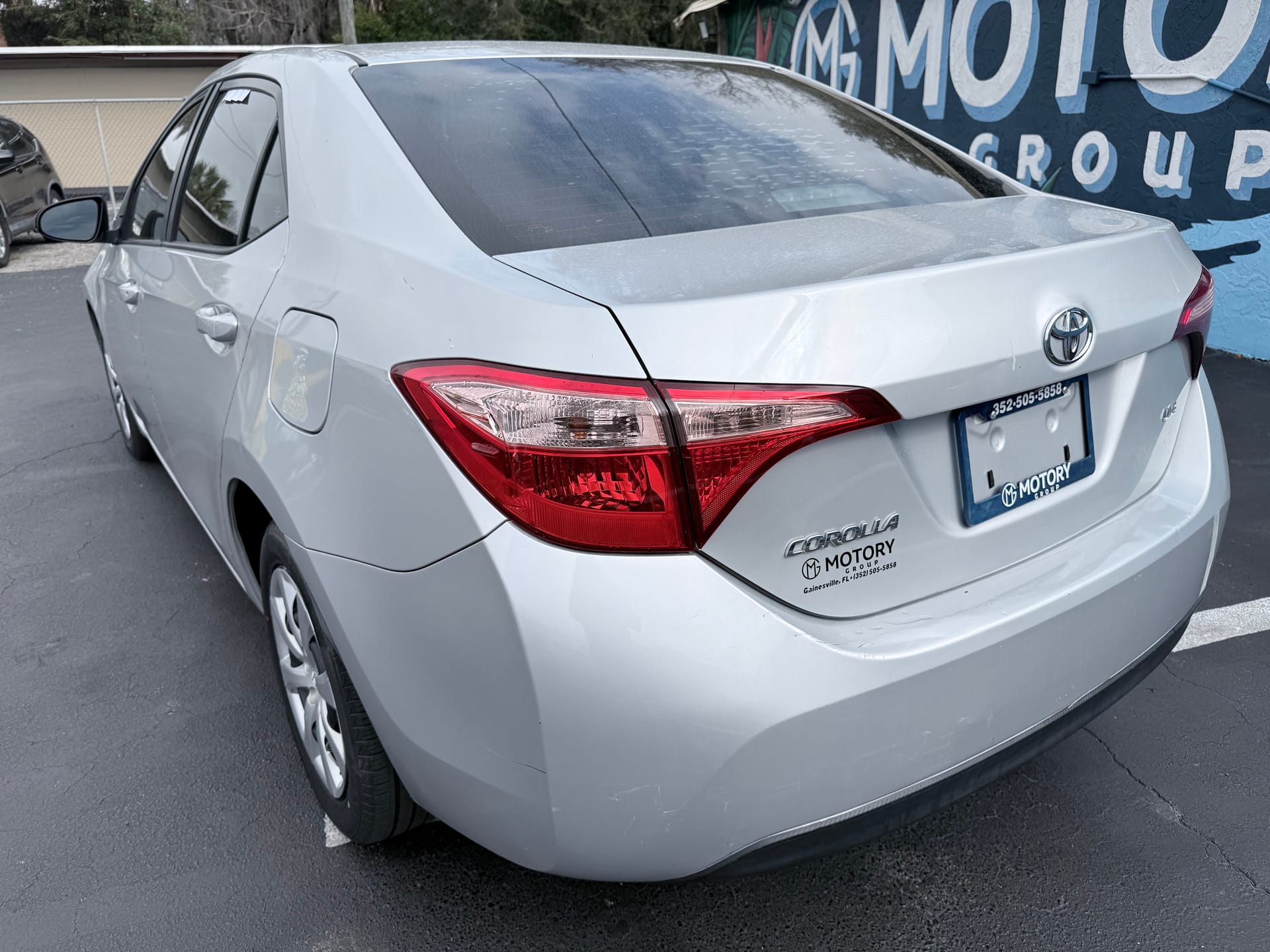 2018 TOYOTA COROLLA - Gallery Image