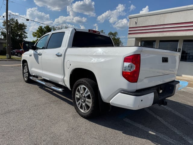 2016 TOYOTA TUNDRA - Gallery Image
