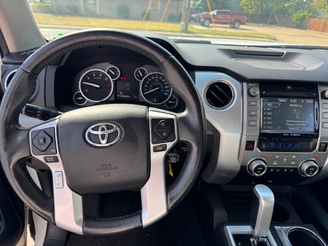 2016 TOYOTA TUNDRA - Gallery Image
