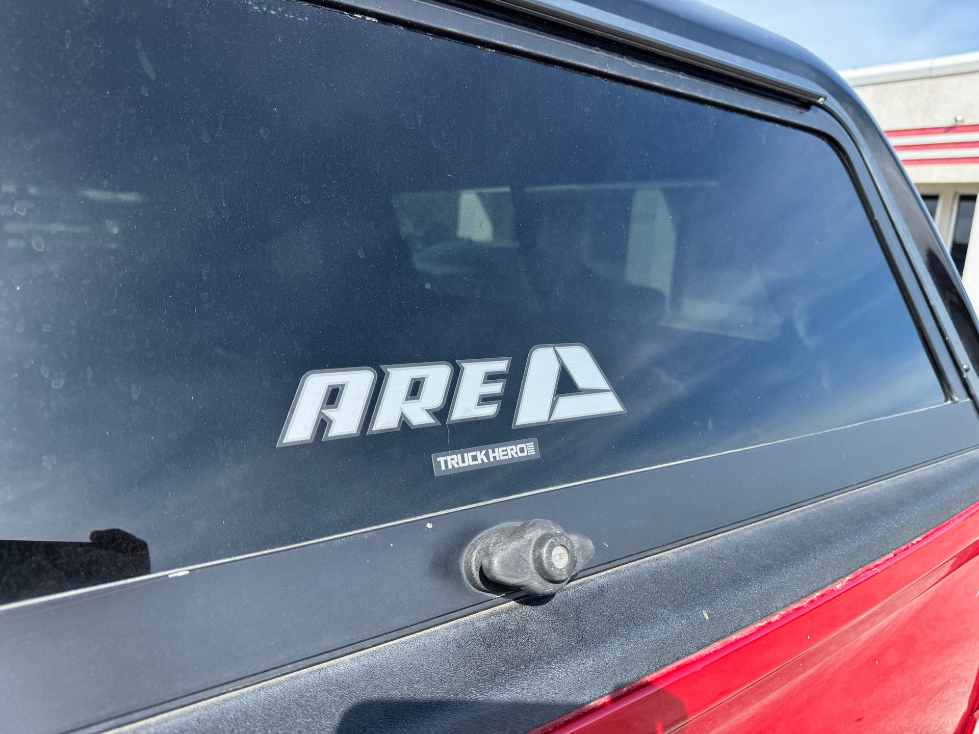 2017 TOYOTA TACOMA - Gallery Image