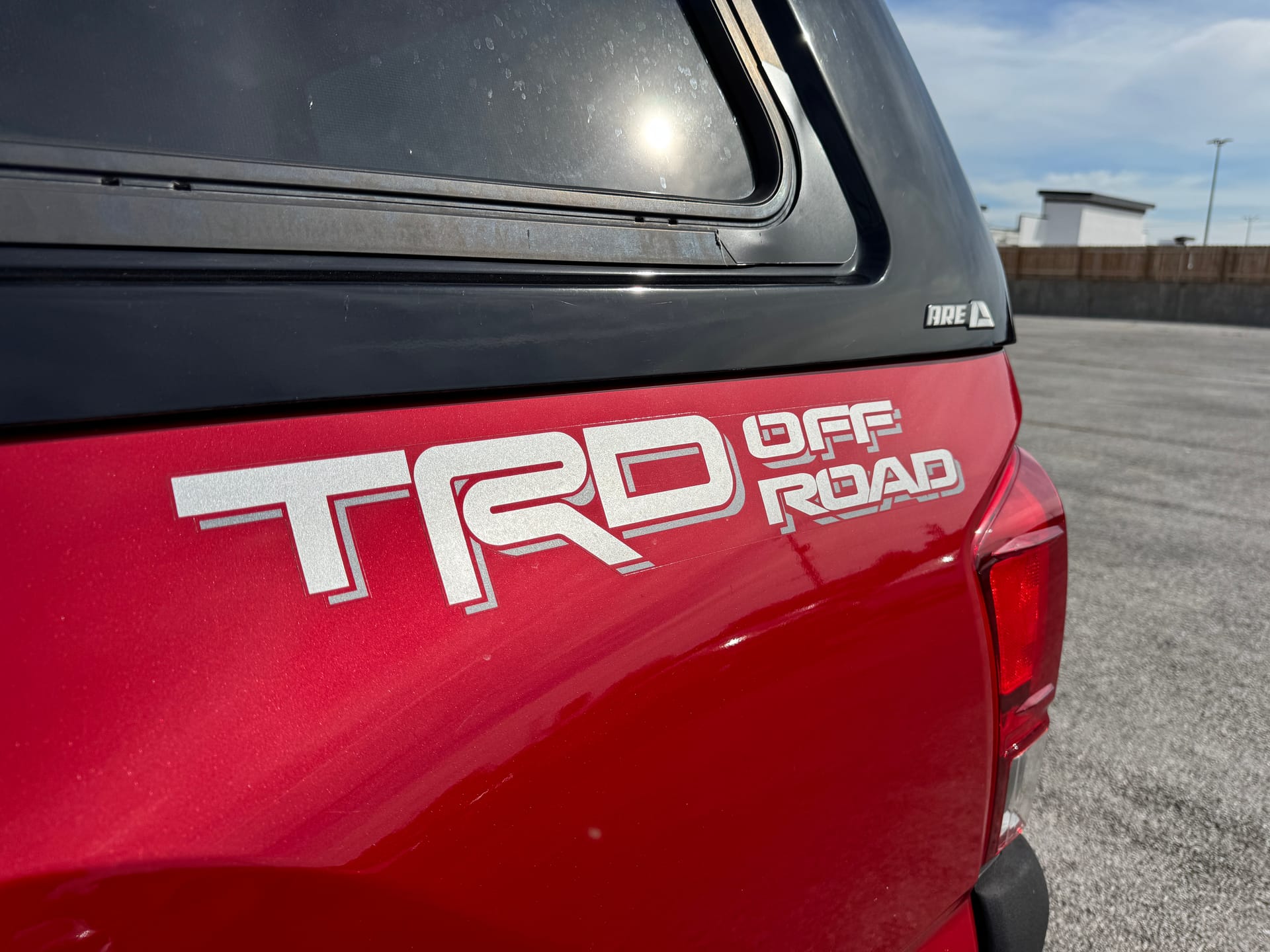 2017 TOYOTA TACOMA - Gallery Image