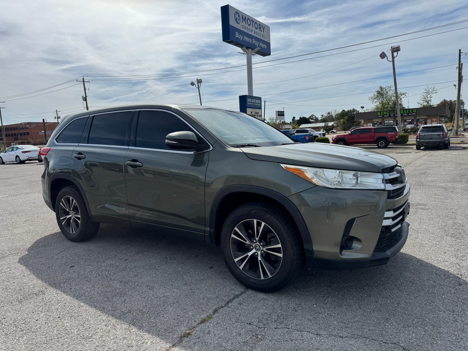 2018 TOYOTA HIGHLANDER - Gallery Image