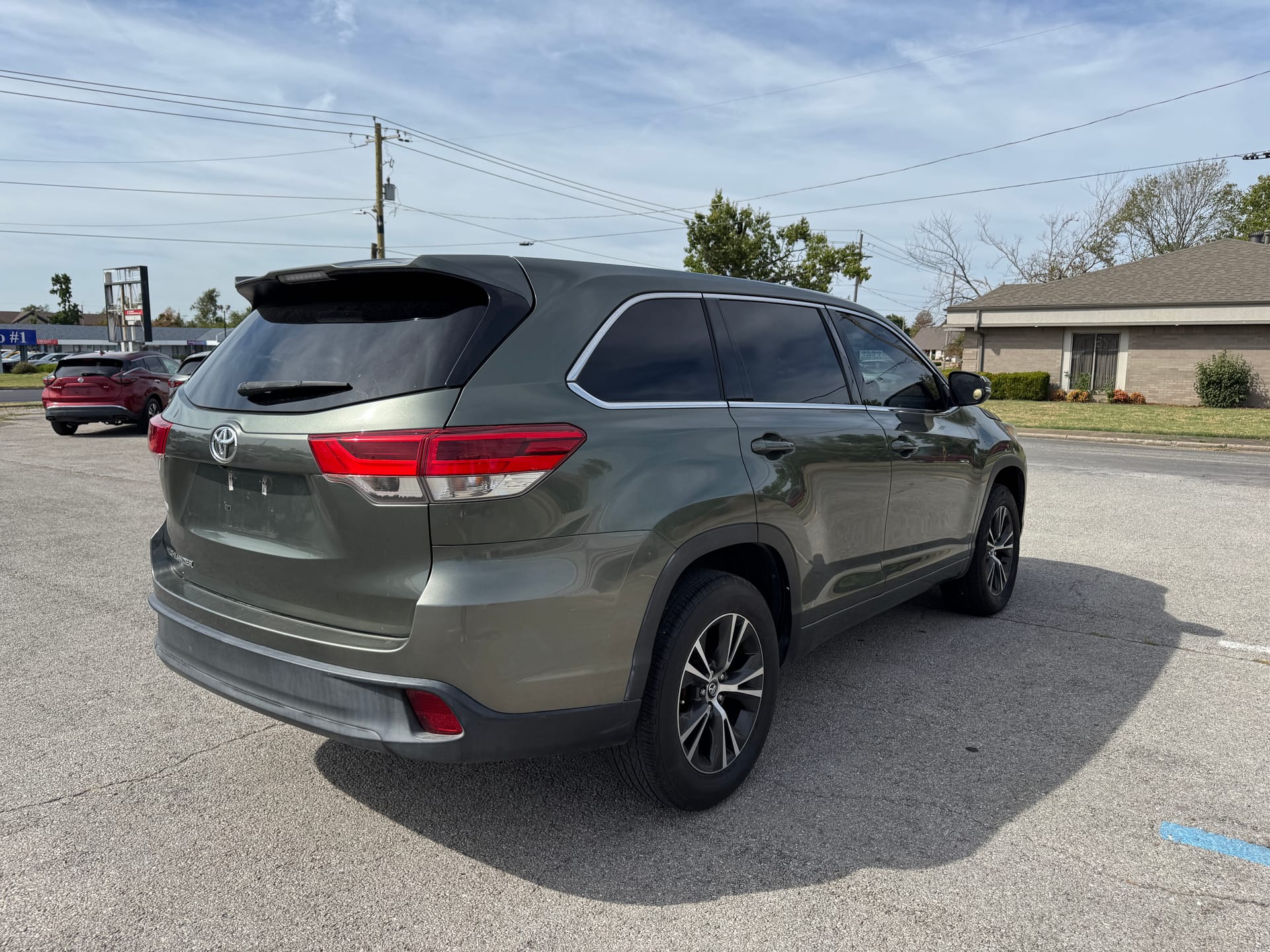 2018 TOYOTA HIGHLANDER - Gallery Image