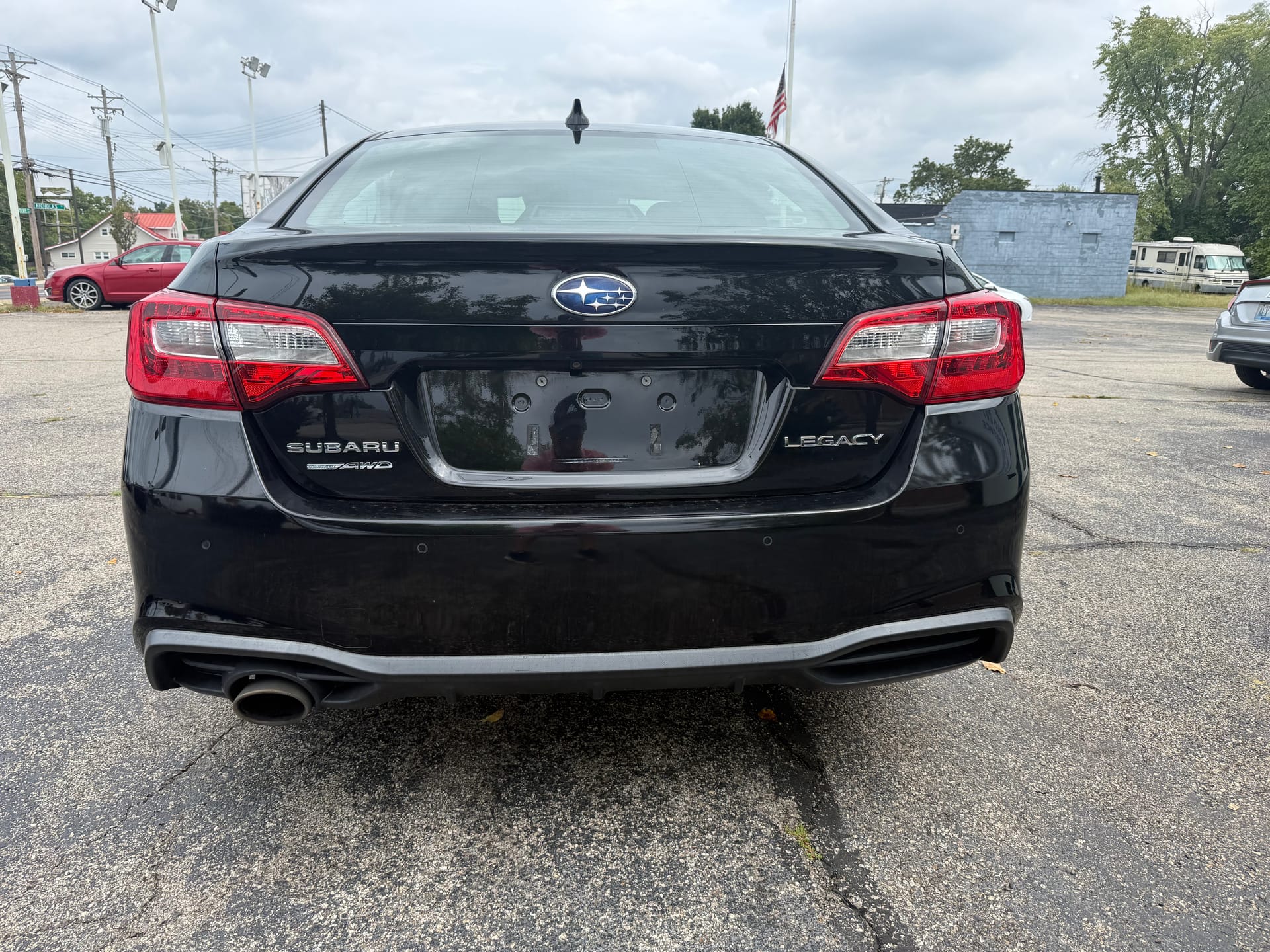 2018 SUBARU LEGACY - Gallery Image