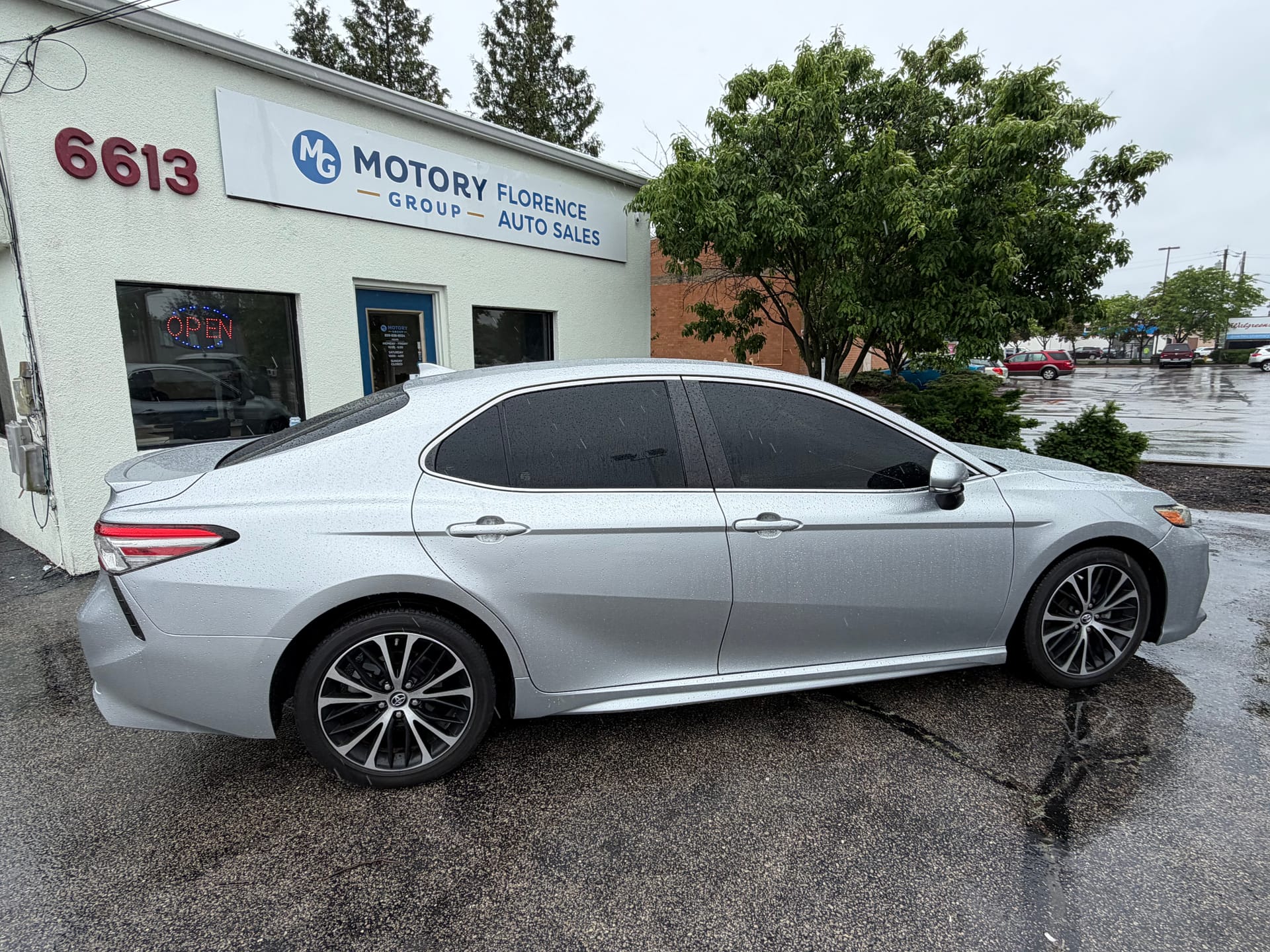 2018 TOYOTA CAMRY - Gallery Image