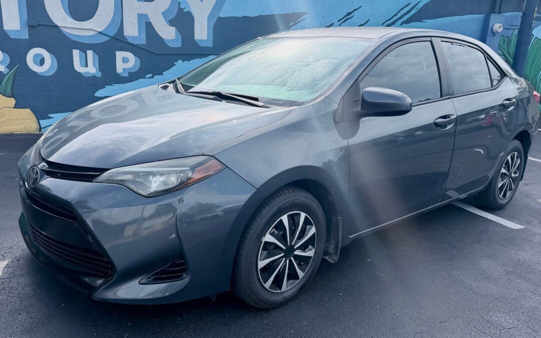 TOYOTA COROLLA 2017