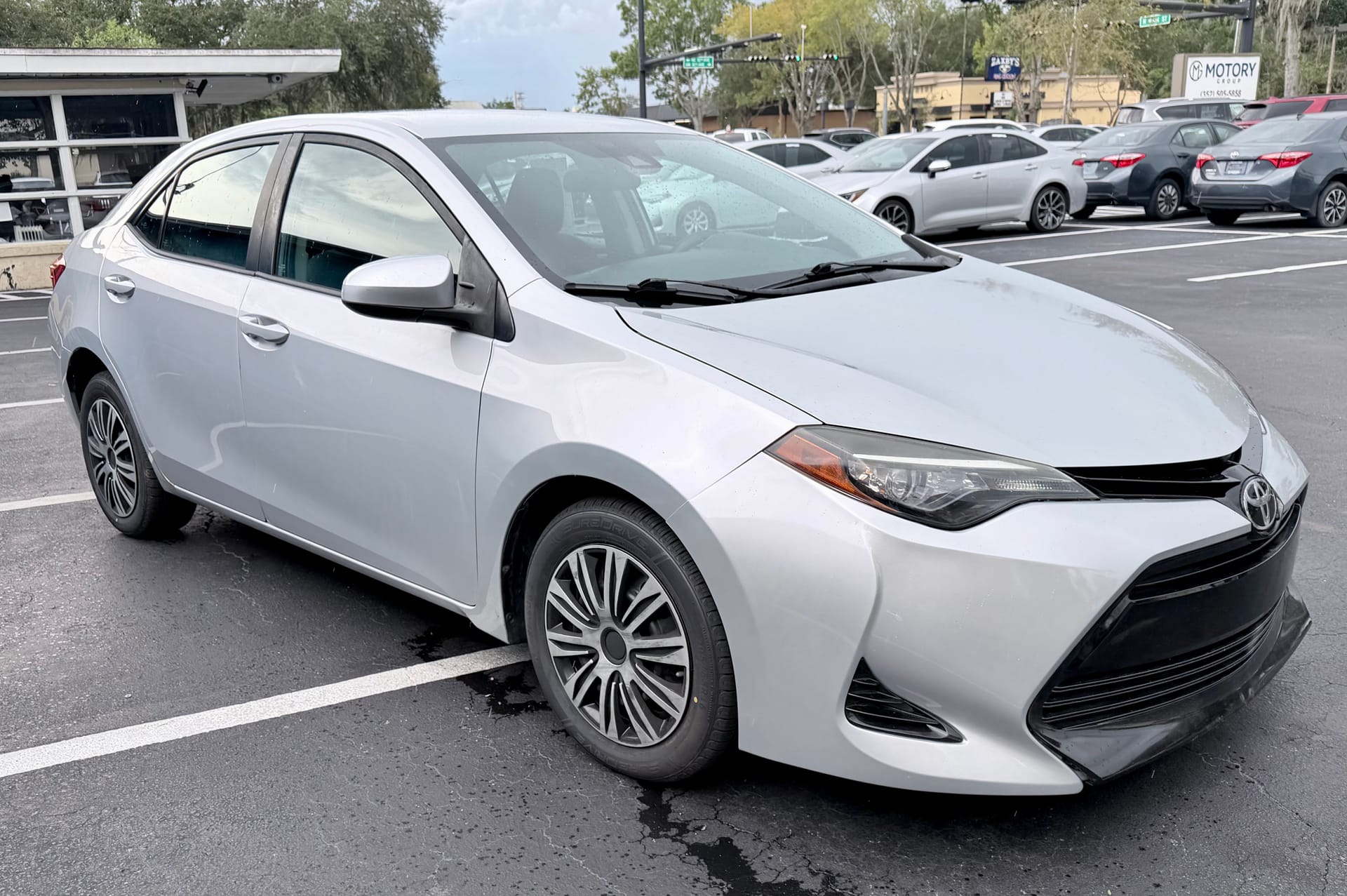 2017 TOYOTA COROLLA - Gallery Image