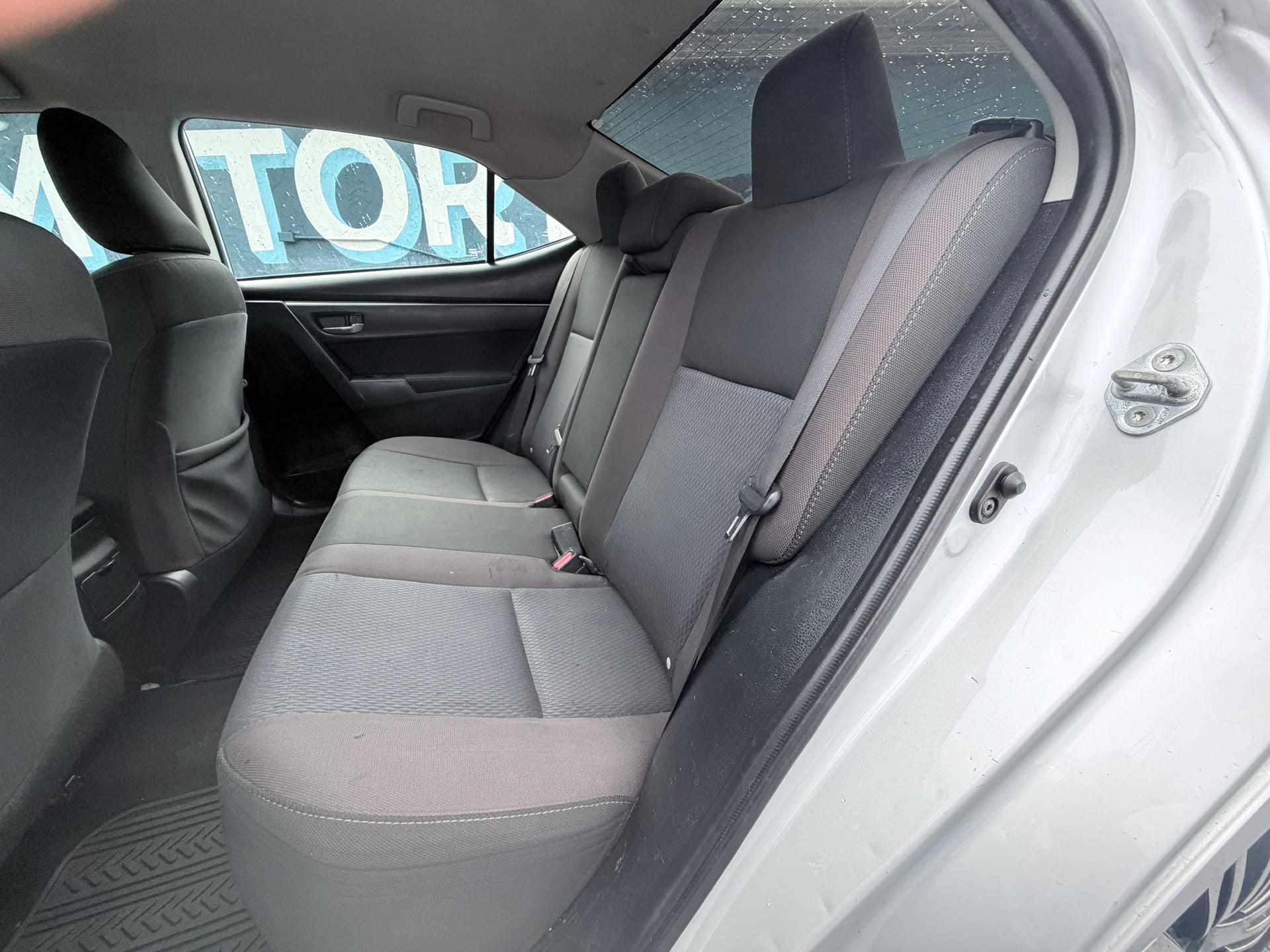 2017 TOYOTA COROLLA - Gallery Image