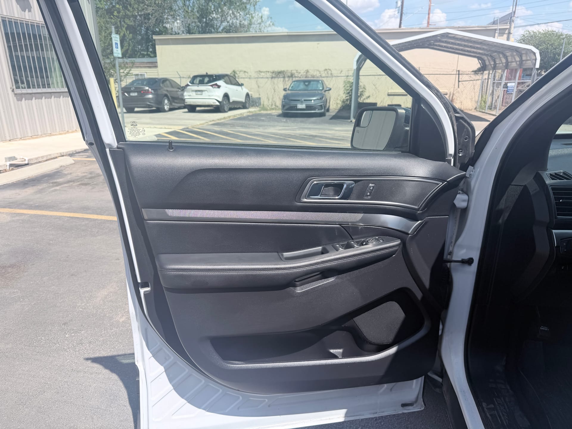 2018 FORD EXPLORER - Gallery Image