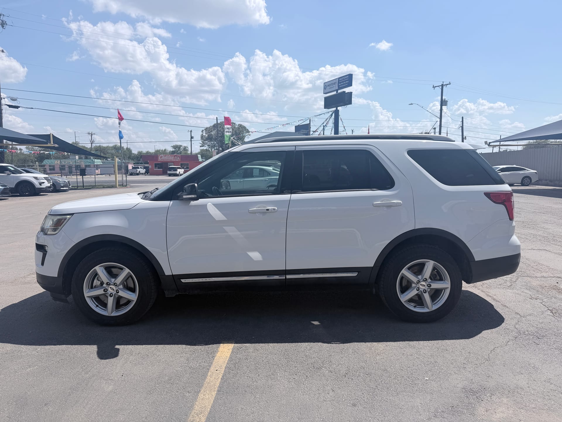 2018 FORD EXPLORER - Gallery Image