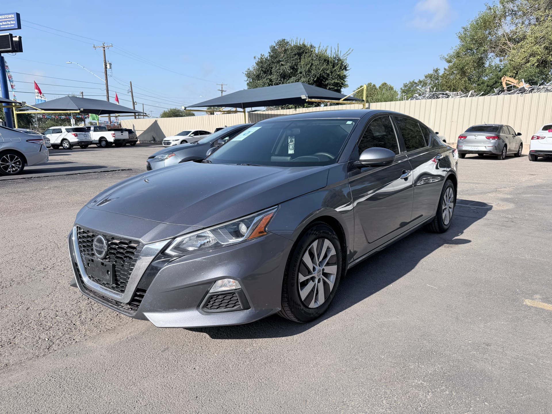 2020 NISSAN ALTIMA - Gallery Image