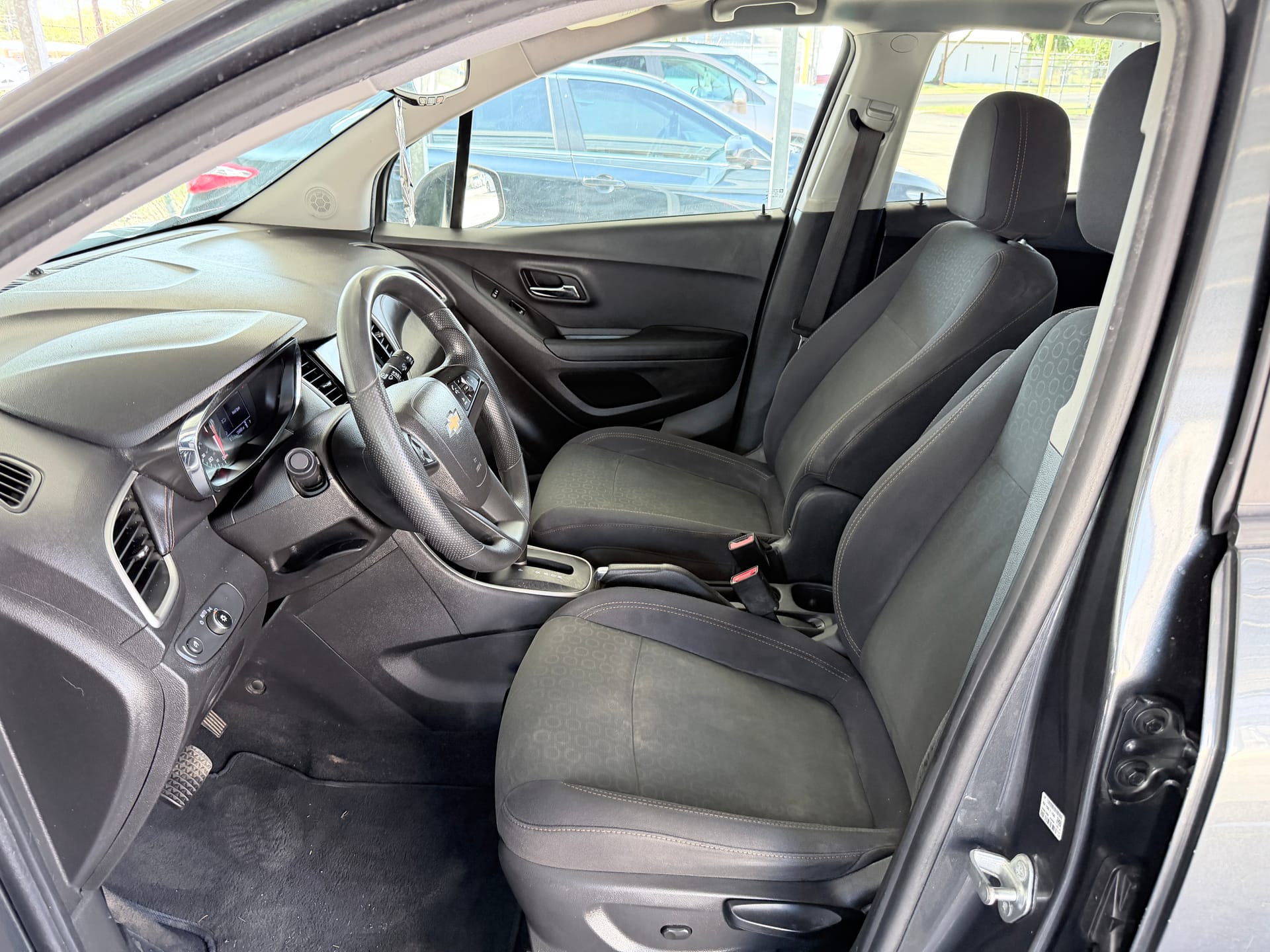 2020 CHEVROLET TRAX - Gallery Image