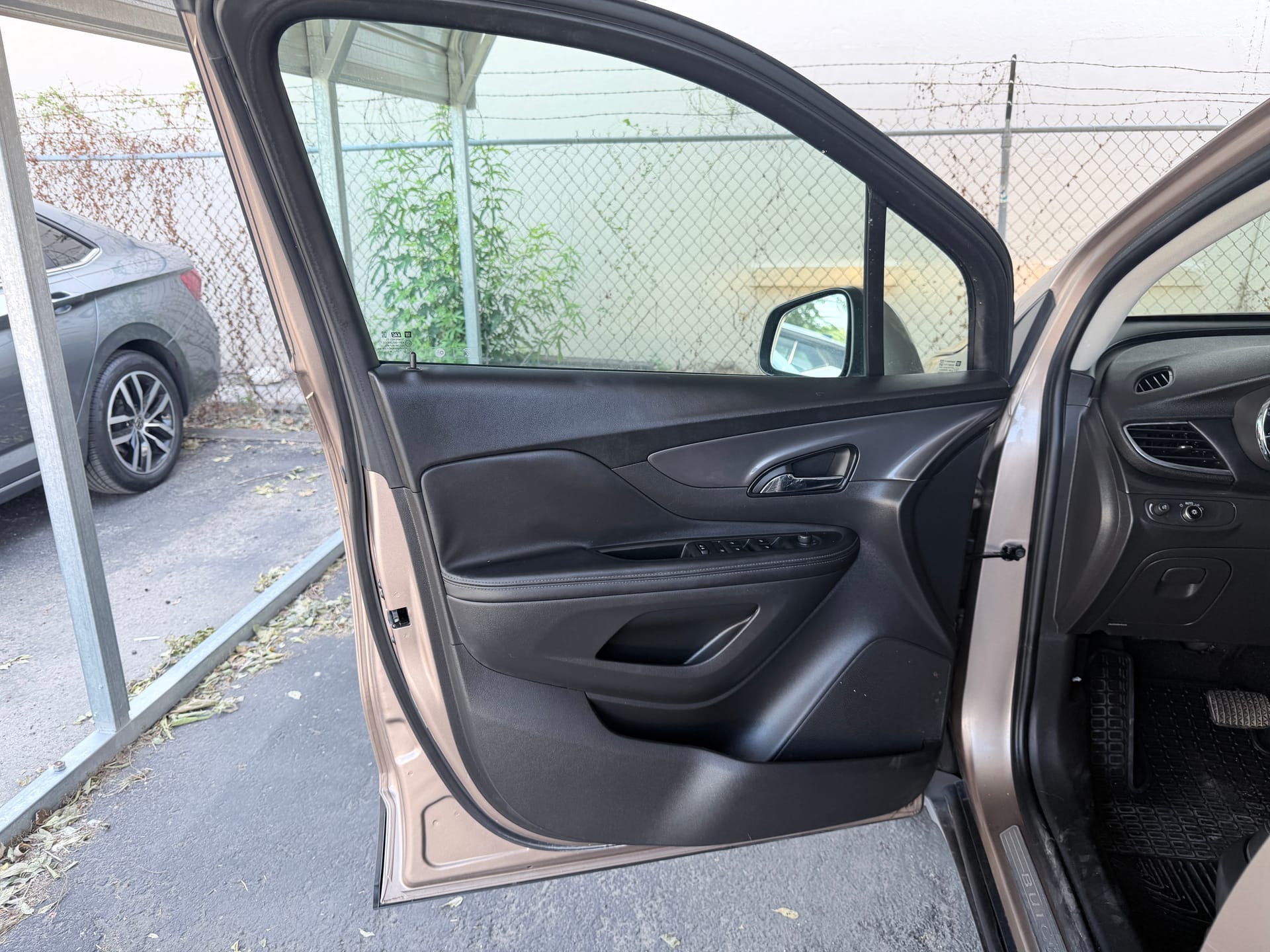 2019 BUICK ENCORE - Gallery Image