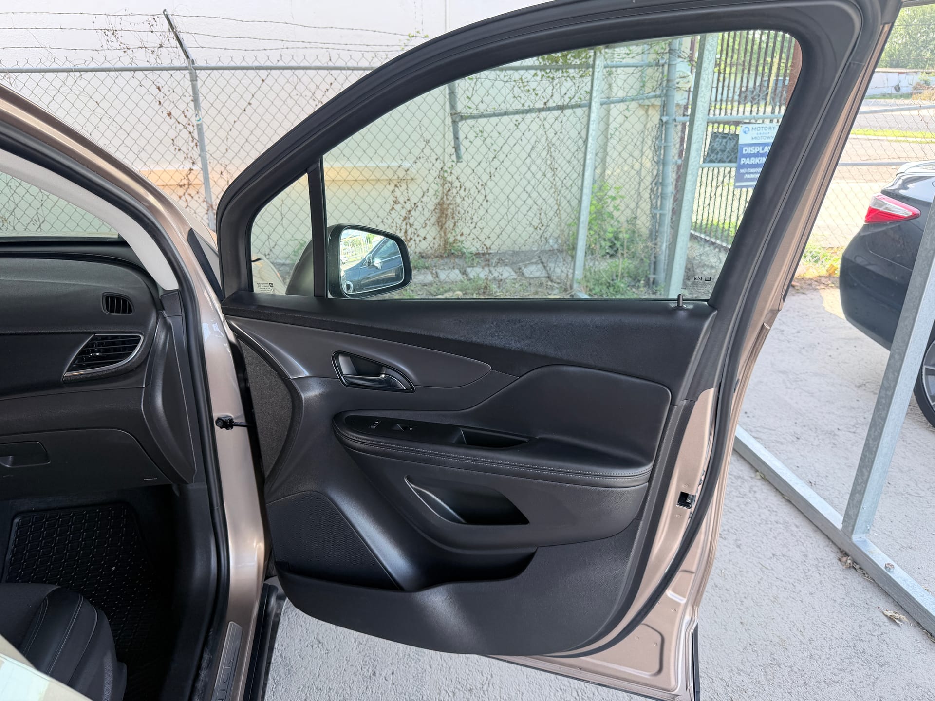 2019 BUICK ENCORE - Gallery Image