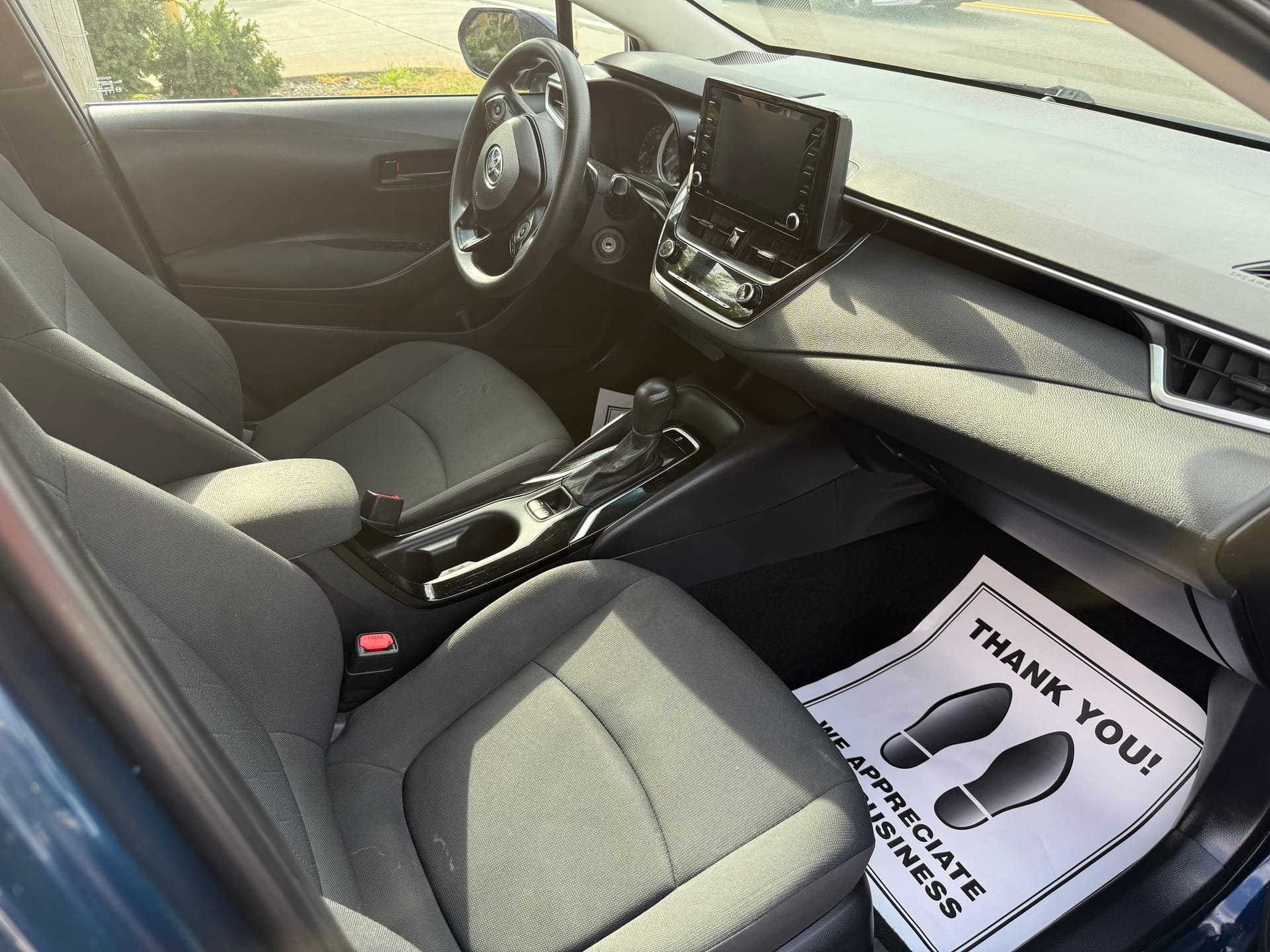 2022 TOYOTA COROLLA - Gallery Image