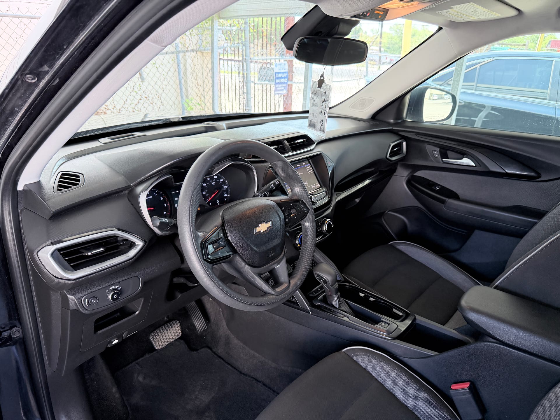 2021 CHEVROLET TRAILBLAZER - Gallery Image
