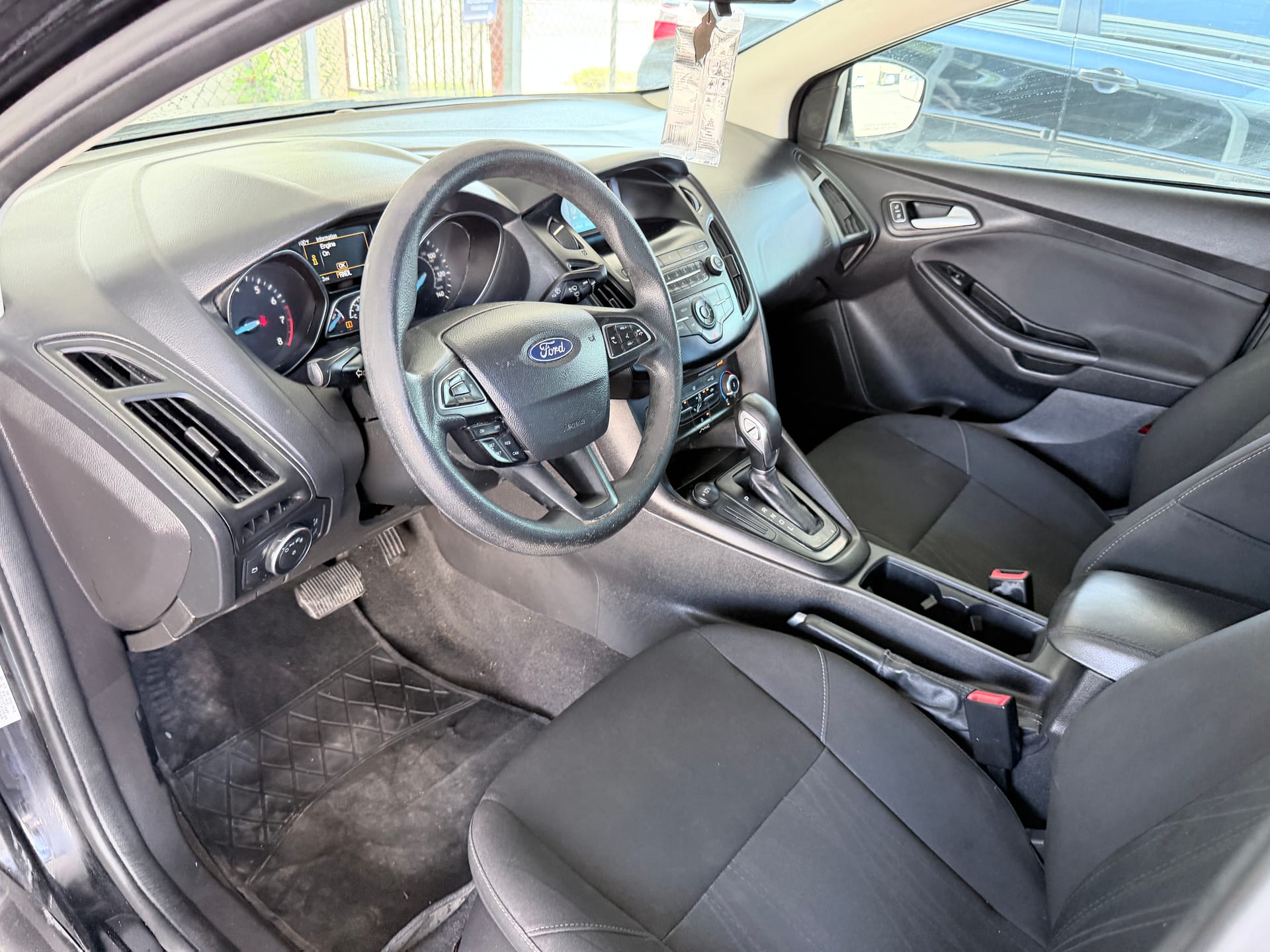 2018 FORD FOCUS - Gallery Image