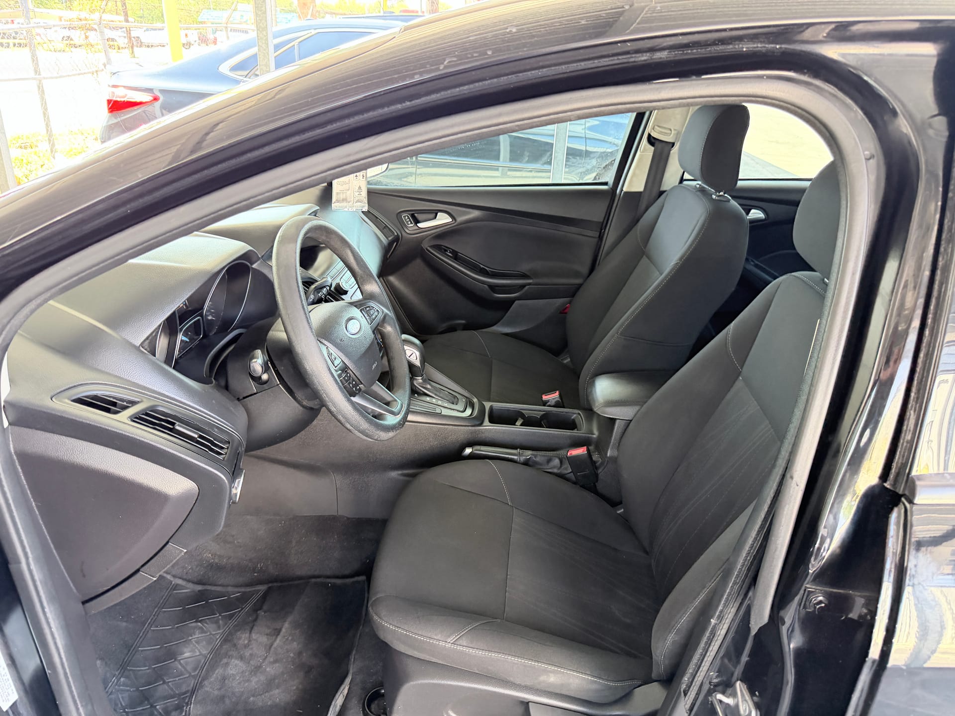 2018 FORD FOCUS - Gallery Image