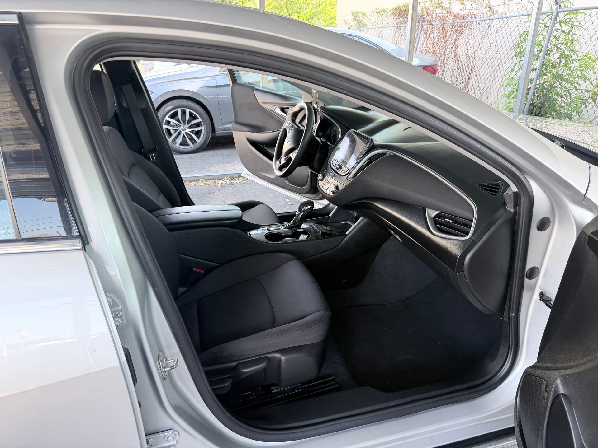 2022 CHEVROLET MALIBU - Gallery Image